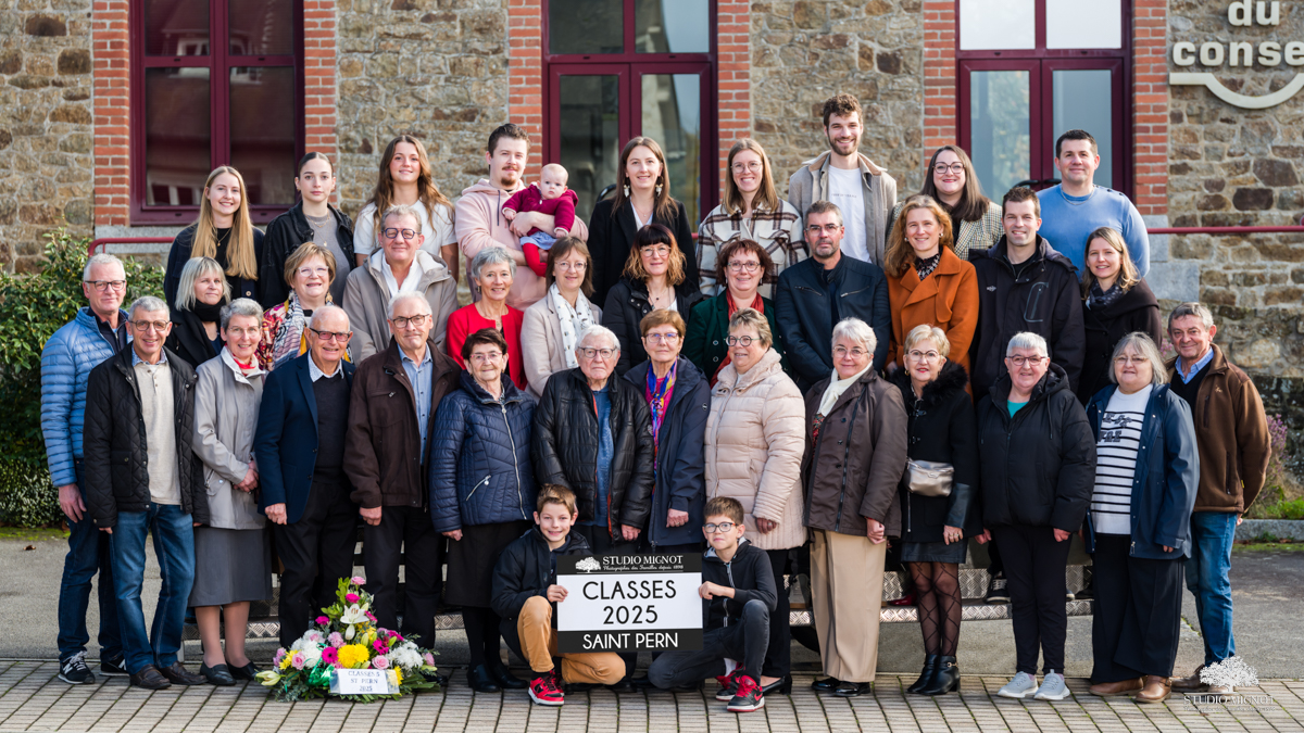 Photo des Classes St Pern 2025 partr le Studio Mignot Photo des Classes St Pern 2025 partr le Studio Mignot